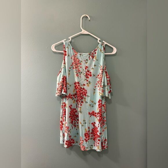 NWOT … WHITE BIRCH “Size: L” Cold Shoulder Top / Blouse - Picture 2 of 3